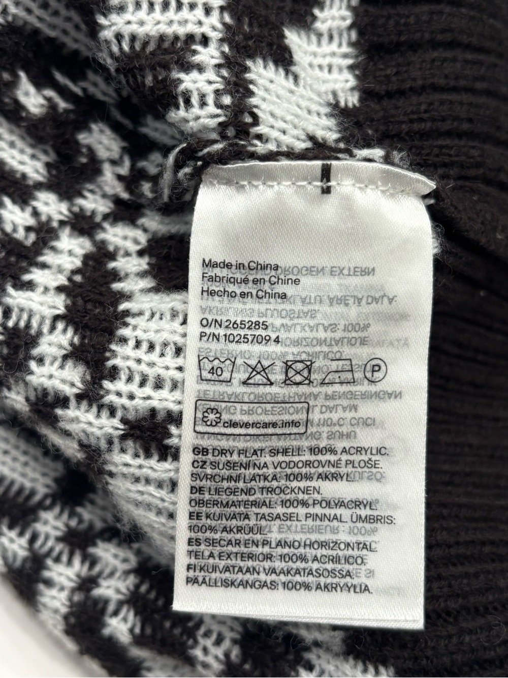Apres Ski Winter Mock neck - Picture 5 of 5
